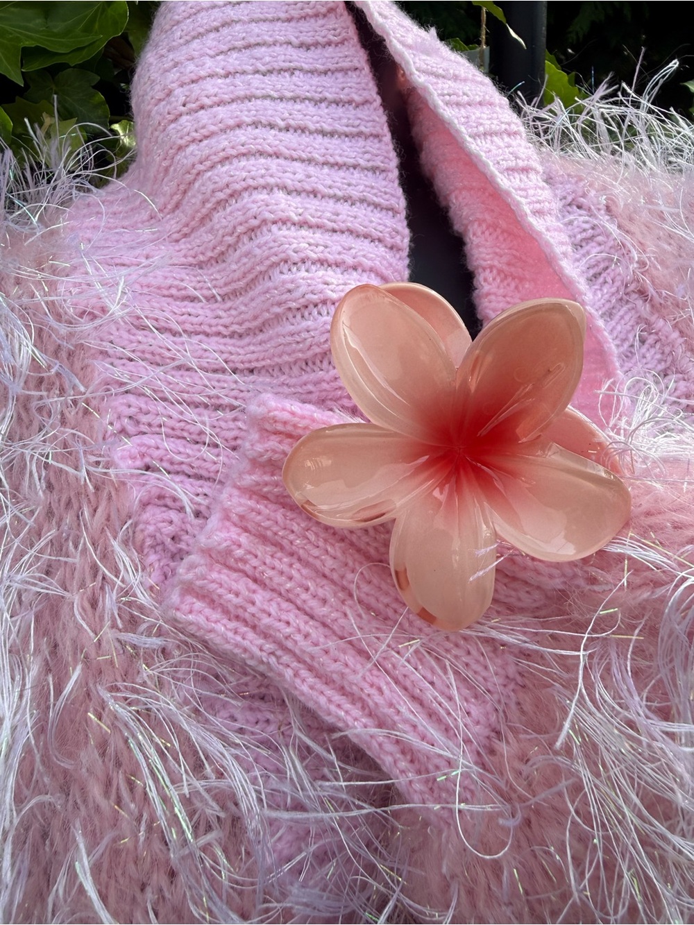 Like 🆕 Feather & tinsel textured Cropped pink Cardigan Jacket excellent conditio - Picture 7 of 12